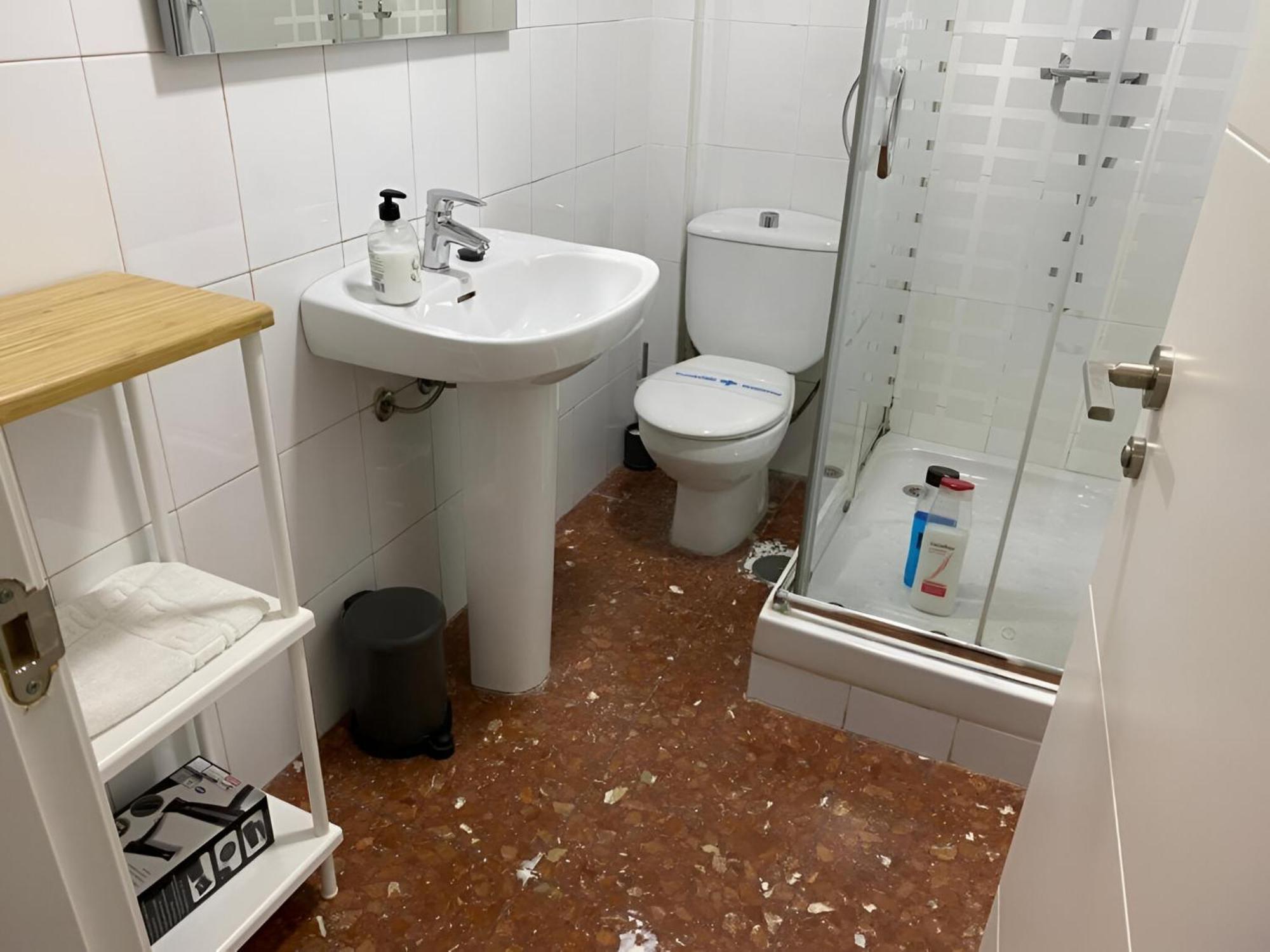 Marques De Guadiaro 1 Apartamentos มาลากา ภายนอก รูปภาพ